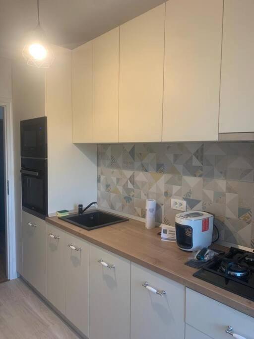 Regie Sunset Apartment Βουκουρέστι Εξωτερικό φωτογραφία
