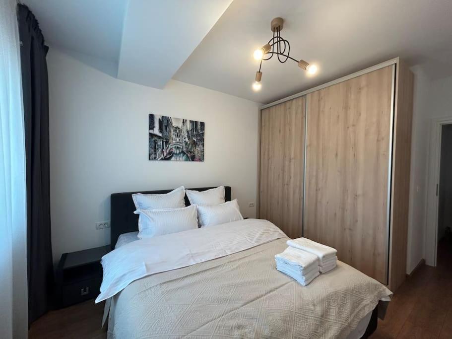 Regie Sunset Apartment Βουκουρέστι Εξωτερικό φωτογραφία